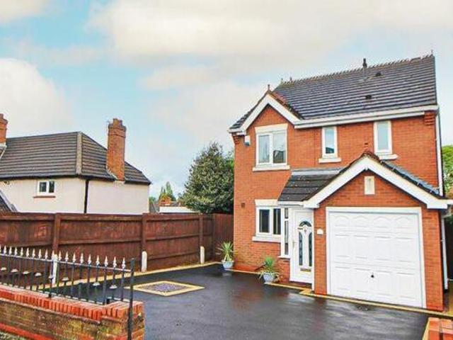 House for sale in Coseley, West Midlands