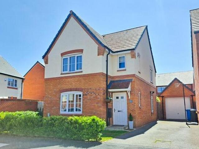House for sale in Leyfields, Kettlebrook