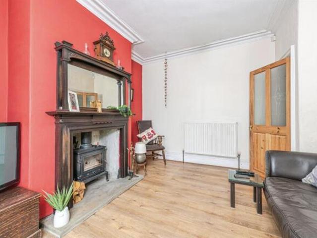 Farm for sale in Cowcliffe, Huddersfield