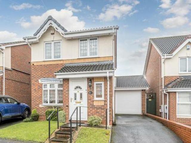 House for sale in Woodsetton, Coseley