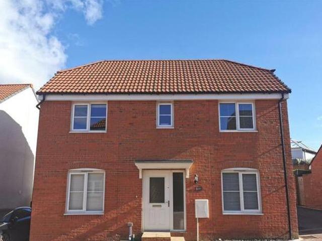 House for sale in Sandown Park, Kent