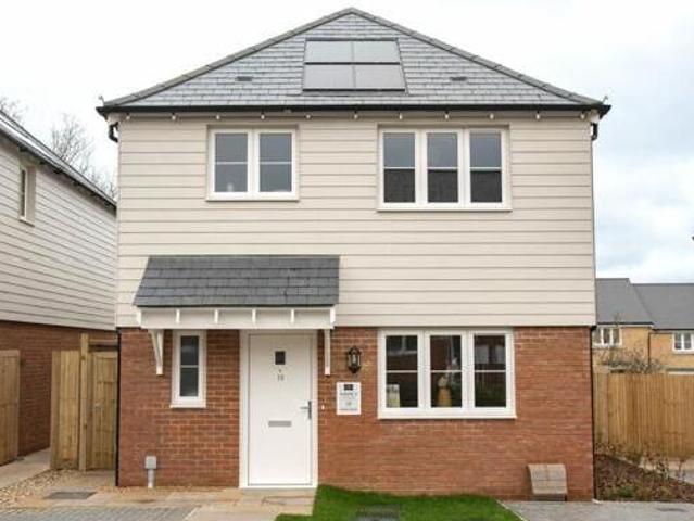 House for sale in Sandown Park, Kent