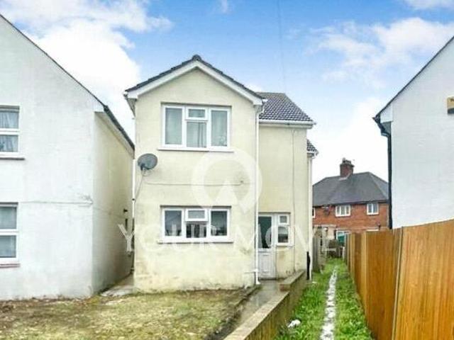 House for sale in Brooklands, Dartford