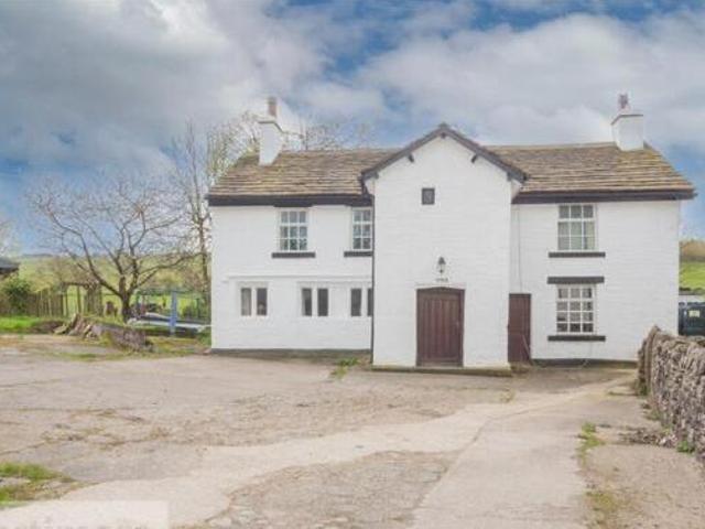 House for sale in Blacksnape, Darwen