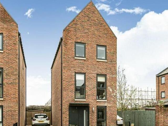 House for sale in Arbury, Cambridgeshire