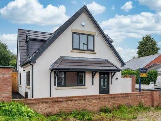 House for sale in Greater Manchester