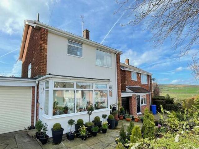 House for sale in Stubbin, Deepcar