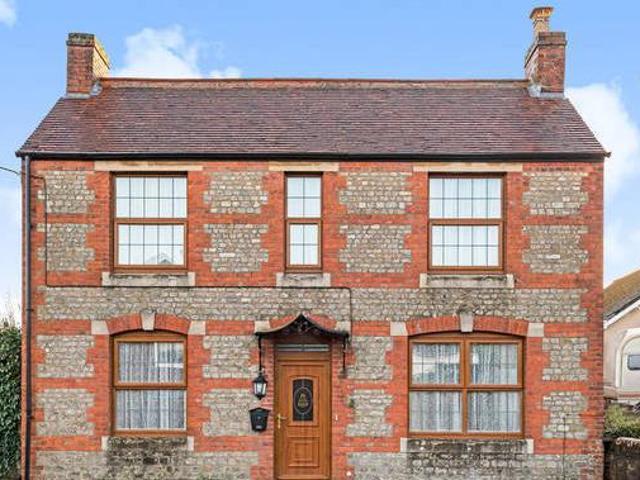 House for sale in Wiltshire