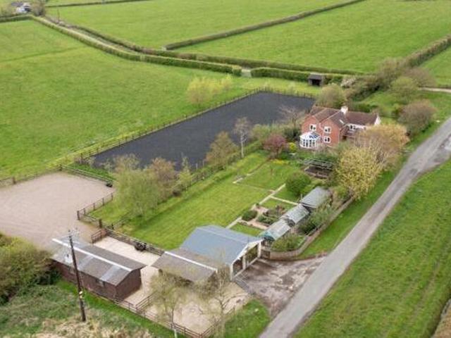 House for sale in Devizes, Wiltshire