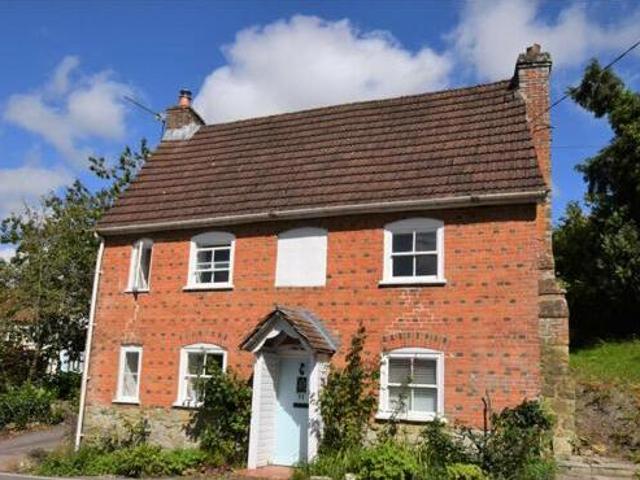 House for sale in Devizes, Wiltshire