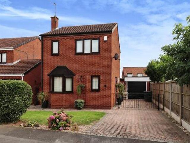 House for sale in Rossington, South Yorkshire
