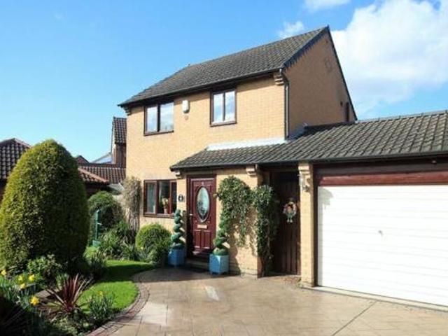 House for sale in Hatfield, South Yorkshire