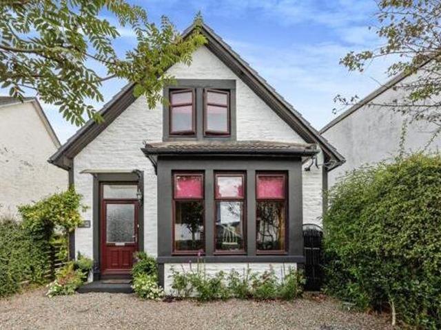 House for sale in Auchamore, Dunoon