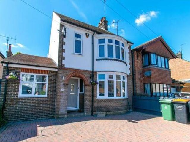 House for sale in Dunstable, Bedfordshire