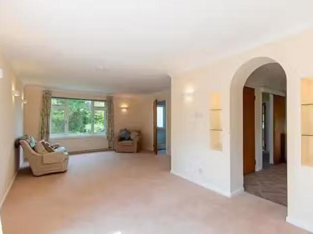 House for sale in Cashlie