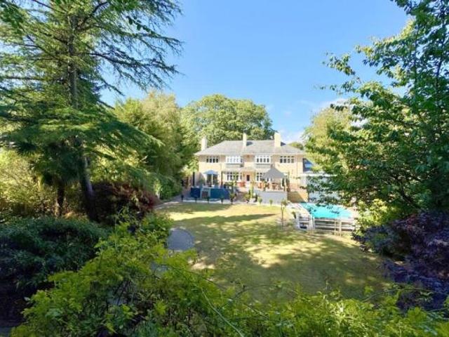 Farm for sale in Talbot Village, Bournemouth