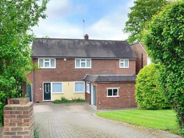 House for sale in Perryfields, West Sussex
