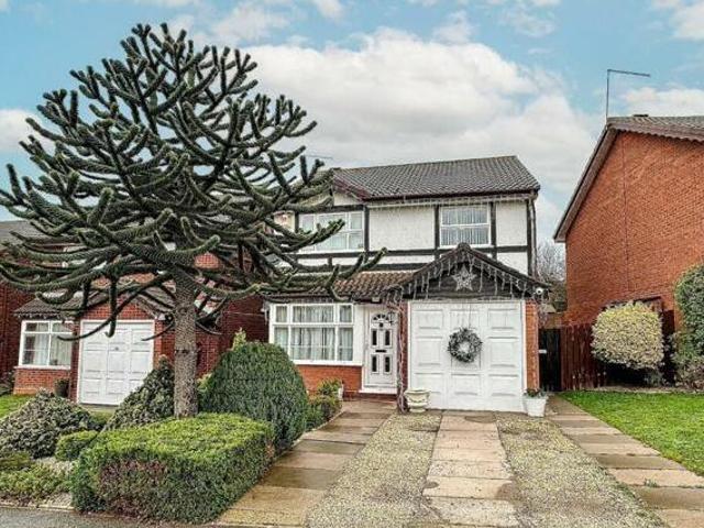 House for sale in Northampton, Northamptonshire