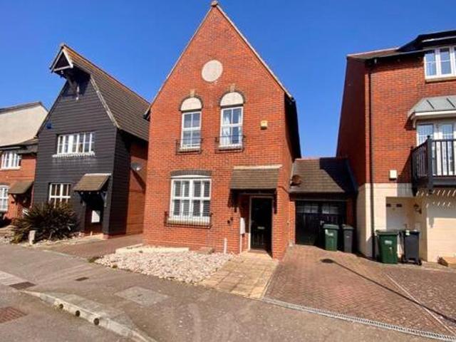 House for sale in Crumbles, Eastbourne