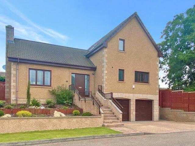 House for sale in Elgin, Scotland
