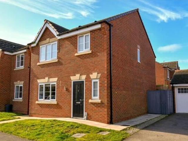 House for sale in Rossmore Estate, Rossmore