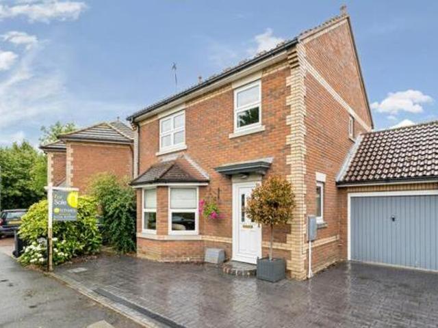 House for sale in Lyons, Greater London