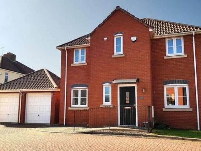House for sale in Gloucestershire