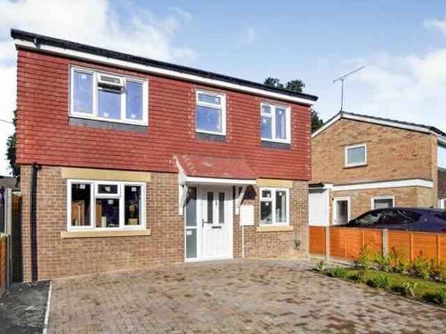 House for sale in Farnborough, Hampshire