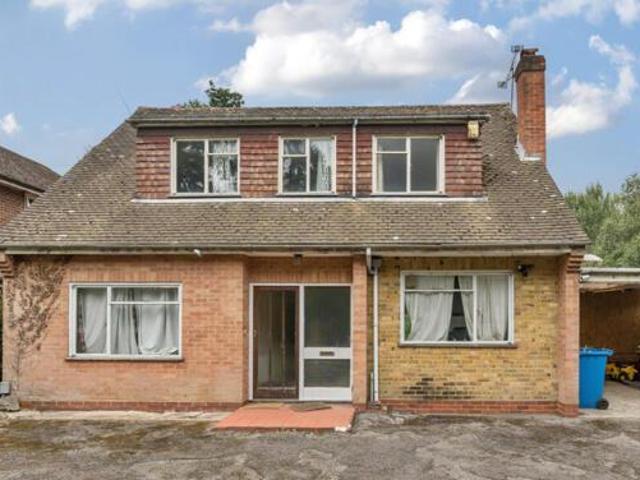 House for sale in Farnborough, Hampshire