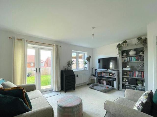 House for sale in Tylman Place, Oad Street