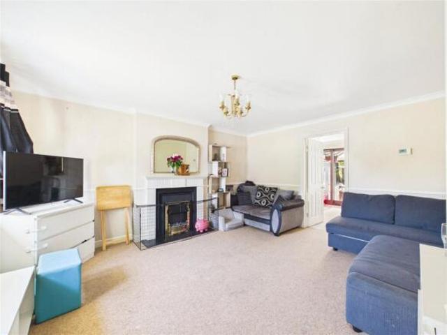 Farm for sale in Horfield, Feckenham