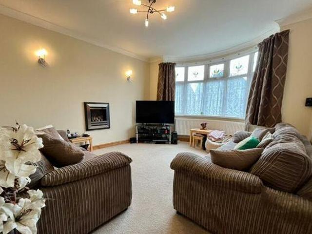 House for sale in Hampton Green, Cambridgeshire