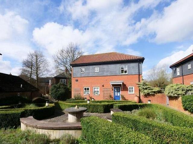 House for sale in City of London, Greater London