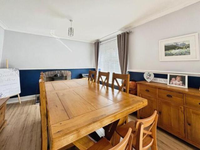 Farm for sale in Coedffranc, Jersey Marine