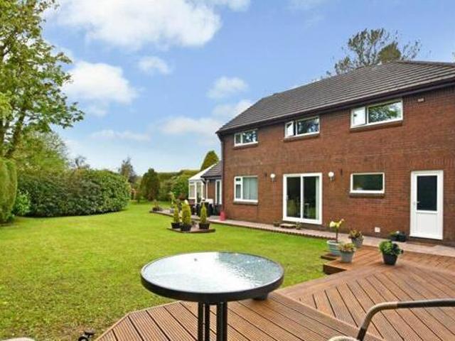 House for sale in Frizington