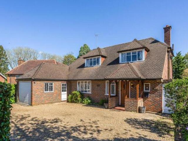 House for sale in Gerrards Cross, Denham