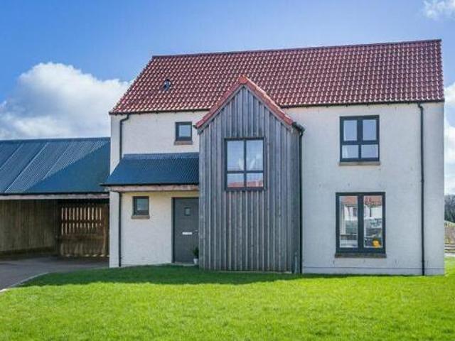 House for sale in Auchmuty, Caskieberran