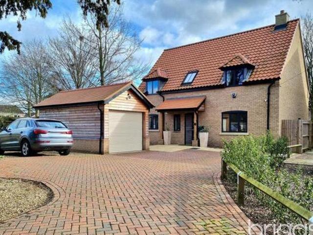 House for sale in Hampton Green, Cambridgeshire