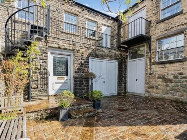 House for sale in Glossop, High Peak