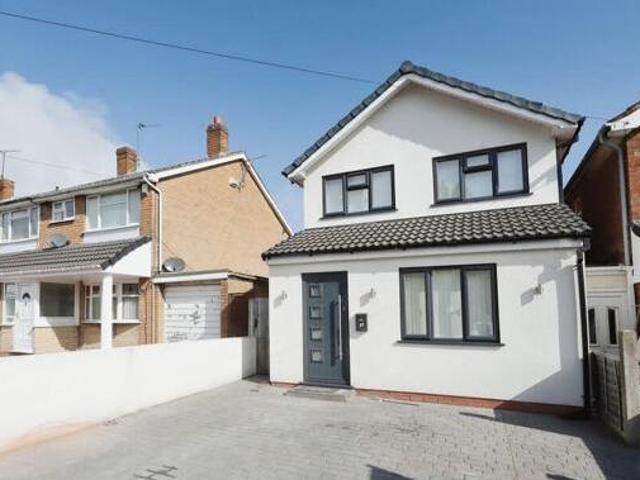 House for sale in Goldthorn Hill, West Midlands
