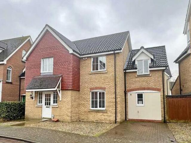 House for sale in Chipping Hill, Essex