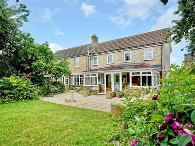 House for sale in Huntingdon, Huntingdonshire