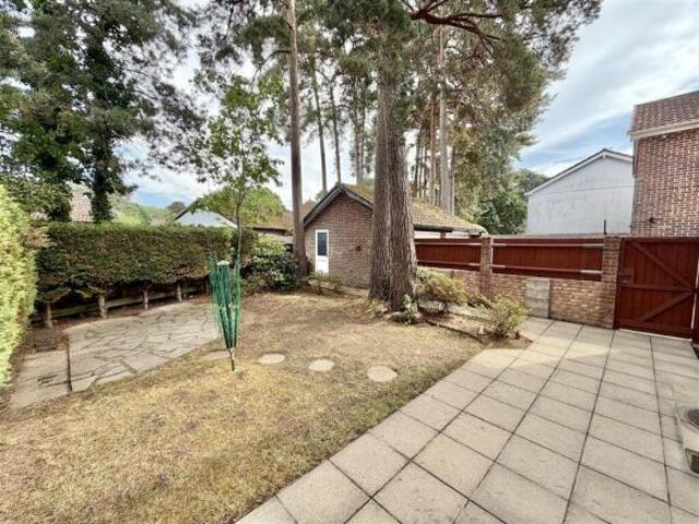 Farm for sale in Creekmoor, Poole