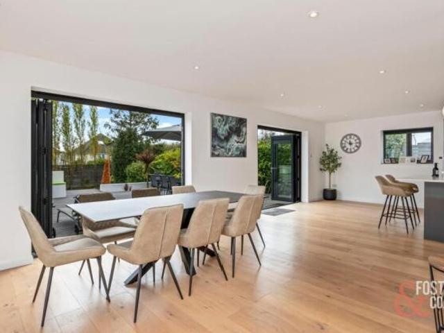 Farm for sale in Portslade by Sea, Brighton