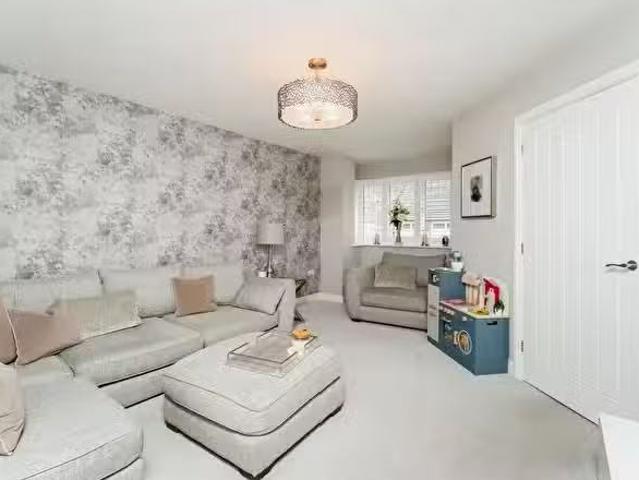 House for sale in Pulford