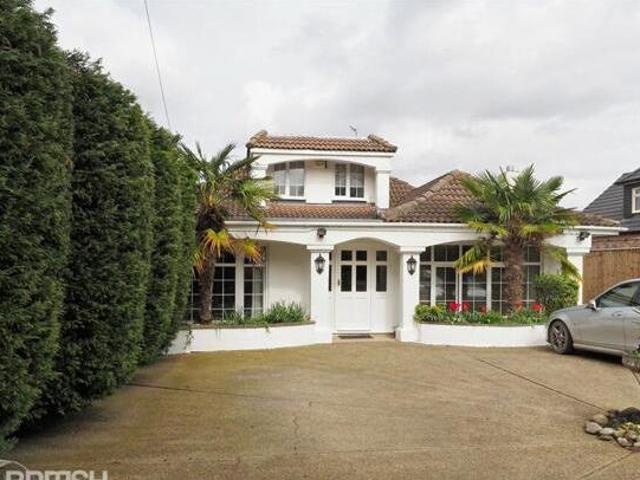 House for sale in Grimsby, North East Lincolnshire