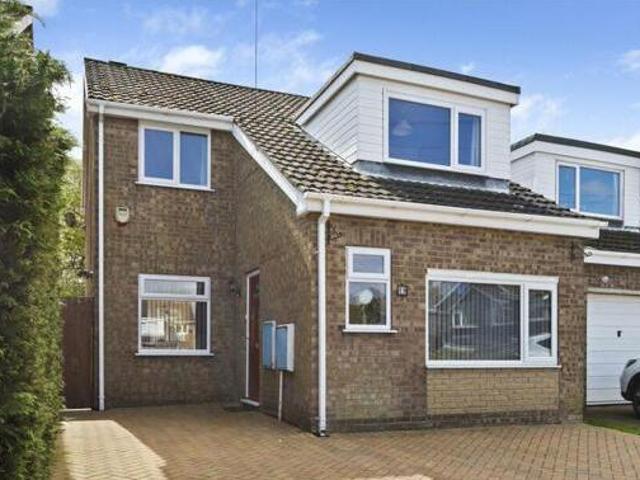 House for sale in Grimsby, North East Lincolnshire