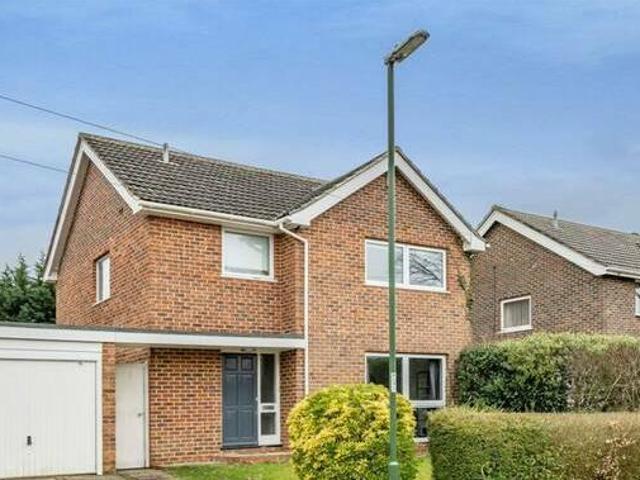 House for rent in West Sussex