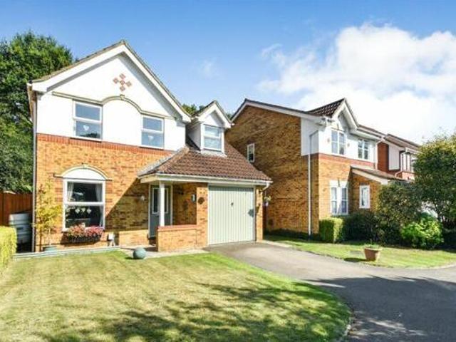 House for sale in Ash Vale, Guildford