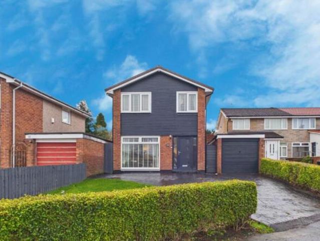 Farm for sale in Baillieston, Scotland